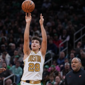 马祖拉谈28号秀冈萨雷斯：他打球很拼 防守直觉稍微领先一步